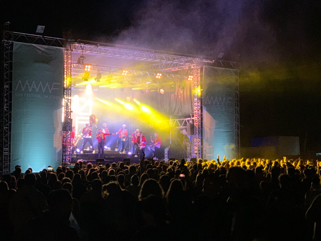 Müssen alle Mit Festival Stade 2021