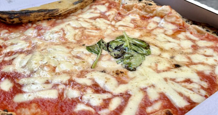 Hat Stade die teuerste Pizza Deutschlands?